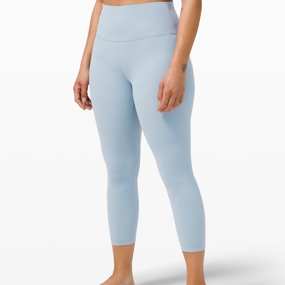 Lululemon Align High Rise Crop 21” Chambray sz 4 - Picture 2 of 6